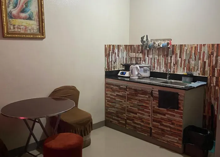 Hungary109 Service Near Airport At Kassel Residences Apartamento *